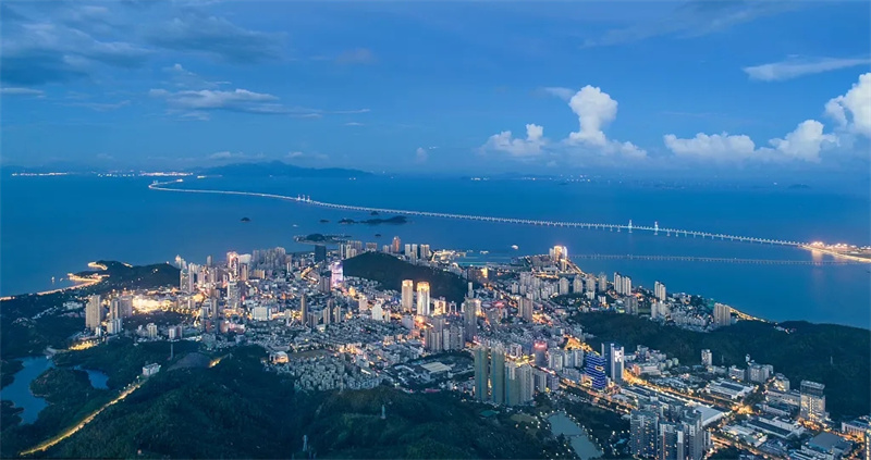 粤港澳大湾区001.jpg 粤港澳大湾区001.jpg