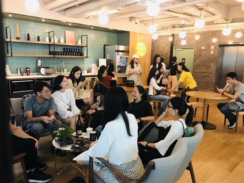 微信图片_20211225011609红酒鉴赏活动.jpg